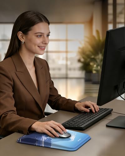 Ergonomic Mouse Pad with Wrist Rest, Mousepad with Wrist Support with Built-in Memory Foam and Ergonomic Slope Design Relieves Carpal Tunnel Syndrome Pain,Desk Computer Office Gaming Mouse Pads - color: Mountain Peak