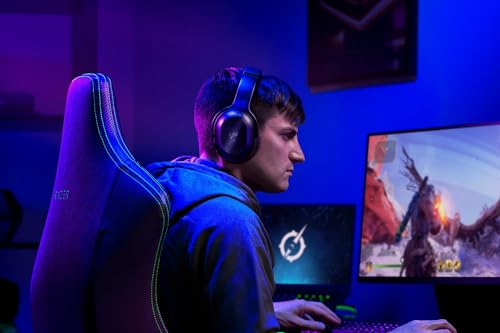 Razer Barracuda Pro Wireless Gaming Headset, Hybrid ANC, Black | 2.4GHz Wireless + Bluetooth, THX AAA, 50mm Drivers, Integrated Mic, 40 Hr Battery - color: Classic Black, size: Standard, style: Barracuda Pro
