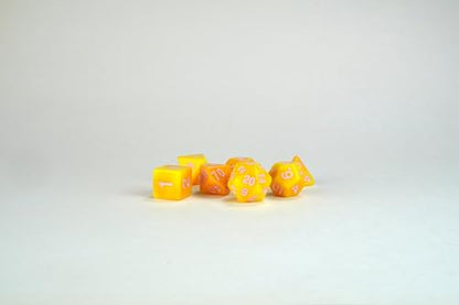 1985 Games Lemon Cat Milk Carton Dice – Meet The Adorable Residents of Fruit Meadows with This Charming Collectible Set - color: Lemon
