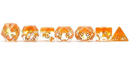Cusdie 7-Piece Dice Set - Resin DND Dice with Yellow Leaf-Shaped Gold Foil Design, Perfect for Board Game Enthusiasts, Gifts, and Collectors(Fall Dice) - color: Fall Dice