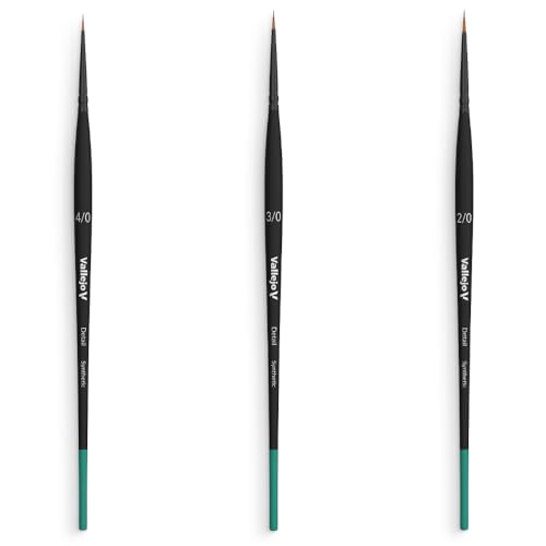 Vallejo - Detail Series Definition Set | Hobby Brush Kit | Flagged Synthetic Bristles | Sizes 4/0, 3/0 and 2/0 | Lightweight and Ergonomic Wooden Handles | Ideal for Acrylic Detail Work - style: Detail Series Definition Set