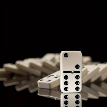 Double Six Dominoes Set with Wooden Storage Box, 28 Piece Travel Game | Double Six Domino Set Classic Family Board Game Portable Game Night Accessory Party And Travel Entertainment