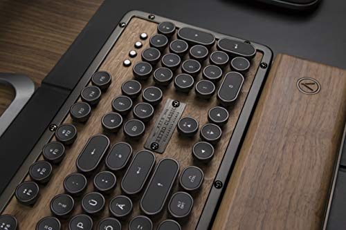 AZIO Retro Classic Palm Rest - color: Elwood