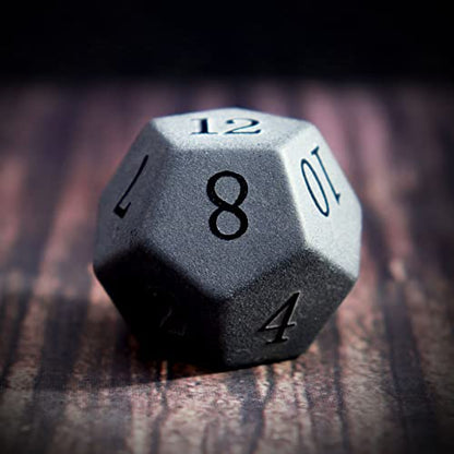 Haxtec Obsidian Stone Dice Set Black Raised Number Natural Gemstone Dice Compatible with Dungeons and Dragons Role Playing Games DND Gift - color: Black Gold