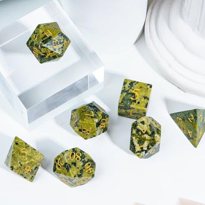 UDIXI Agate Gemstone Dice Set D&D Stone DND Dice Set for RPG Tabletop Games | Natural Stone, Premium Gift Box, DM Gift, for Dungeons and Dragons Role Playing Games - color: Brazilian Agate