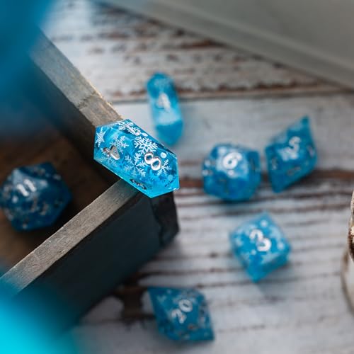 Christmas Blue Snowflake Resin DND Dice Set | 7 Pcs Polyhedral RPG Dice Set with Box | Hand Carved Resin RPG Dice for Dungeons & Dragons, Pathfinder, Tabletop Games