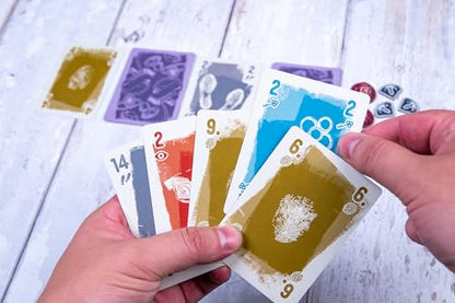 GameHead No Loose Ends, A Trick Taking Card Game of Risk, Reward & Robbery | 2-5 Players, Ages 12+, Plan Your Perfect Heist, 40 Minute Play Time
