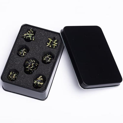 Cracked Rune Metal Dice Set for DND & RPG – Dark Fantasy Fractured Design, Premium Heavy Metal Polyhedral Dice with Deep Engraved Numbers, 7-Piece Set – Green Mystic Vein - color: Black Nickel Yellow