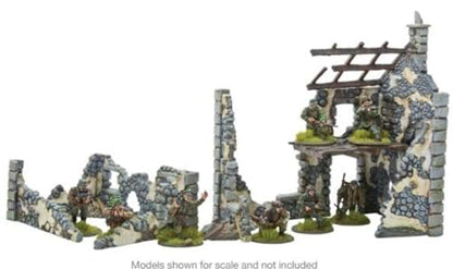 Warlord Bolt Action Ruined Hamlet 3 Buildings 1:56 WWII Military Wargaming Diorama Plastic Model Kit, Small, Unpainted