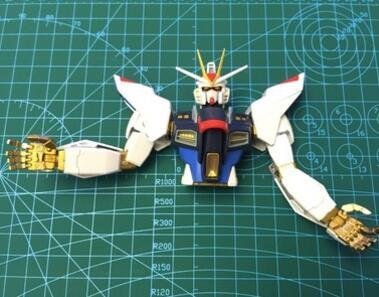 Gundam Model Builder's Cutting Mat 12"x9"(A4) - size: 12"L x 9"W