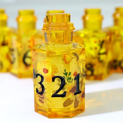 XENOLUX DND Dice Set Polyhedral Novelty Resin Dice - Fantasy Elixir Bottle Shape with Bee & Floral Inclusions, Easy to Read Black Numbers for Dungeons, RPG abletop Games-BOT3 - color: Bot3