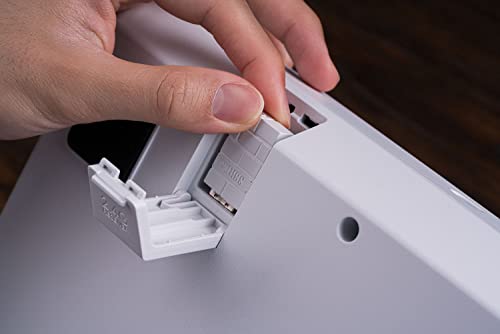 8BitDo Wireless Arcade Stick for Xbox Series X|S, Xbox One and Windows 10, Arcade Fight Stick with 3.5mm Audio Jack - Officially Licensed (White)