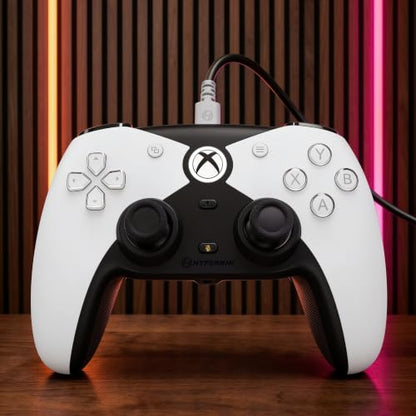 Hyperkin The Competitor Wired Controller for XBOX Series X|S, XBOX One & PC with Hall Effect Joysticks & Impulse Triggers, Symmetrical Layout & Precision D-Pad - Officially Licensed XBOX - White - color: 화이트.