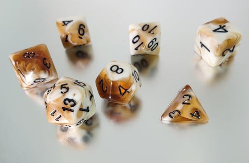 Coffee DND 주사위 7개 세트 - TTRPG, 던전 앤 드래곤, COC, MTG 및 기타 롤 플레잉 게임을 위한 다면체 주사위 세트, 테이블 게임 액세서리 - D20 시스템(카푸치노) | Acrylic Polyhedral Dice Set for RPG, Dungeons and Dragons, COC, MTG, and Other Table Games Accessory – D20 System - color: 카푸치노.