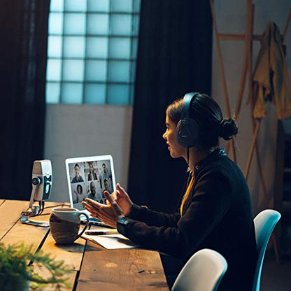 AKG Podcaster Essentials Kit - style: Podcaster Essentials Bundle