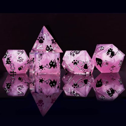 Haxtec Cat DND Dice Set Purple Sharp Edge Resin Dice Set with Dice Case, Handmade D and D Dice Polyhedral D&D Dice Set for TTRPGs Compatible with Dungeons and Dragons DND Gifts - color: Purple Black