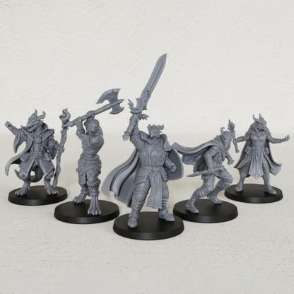 AUSPDICE Fantasy RPG Accessory Figurine Set for Dungeon Masters & TTRPG Players, 25mm Scale Tabletop Unpainted Miniatures Pack- Dragonborn Adventurer AS1008