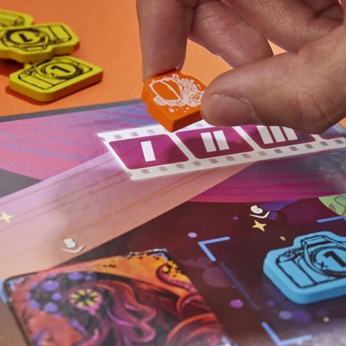 Cosmolancer Board Game | A Strategy Game by Reiner Knizia | Ages 9 and Up | 2 to 4 Players | 30 Mins. | Family Games for Kids, Teens, and Adults