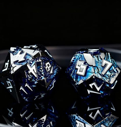 Rule Dice D&D Dice 7 Die Metal DND Dice Set, Weighted Metallic Dungeons and Dragons Dice Set, Large Polyhedral D and D Dice Sets, Cool MTG RPG Dice DND with Gifts Case for Role Playing (Black White) - color: Black White