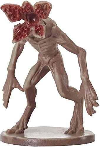 Hasbro Gaming Stranger Things Dungeons & Dragons Roleplaying Game Starter Set, 14 Years+