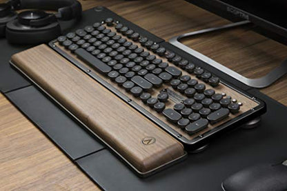 AZIO Retro Classic Palm Rest - color: Elwood