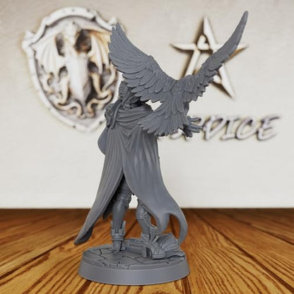 AUSPDICE Heroic 28mm Unpainted DND Miniature, Falconer Ward Paladin AS367 | Female Fantasy Figure with Falcon, Sword and Shield for Dungeons and Dragons, TTRPG, Tabletop RPG Games and Dungeon Masters