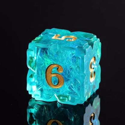 Cusdie Sharp Edge DND Dice, 7 PCS Shamrock DND Dice Set D&D D20 D12 D10 D8 D6 D4, Handcrafted Polyhedral Dice Set for RPG and Other Table Games(Cyan) - color: Cyan