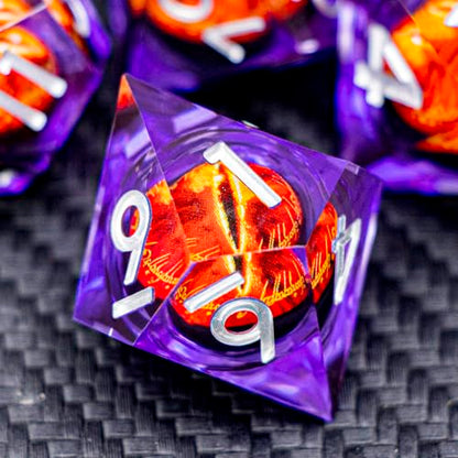 ARUOHHA DND Resin Dice Gazes Eye Dice Silver Purple Liquid Core Flaming RPG Sharp Edged Dice Set with Gift Box, Polyhedral D and D Dice Set Compatible with Dungeons Dragons Role Playing Game D20 D6 - color: Sl01-purple Silver