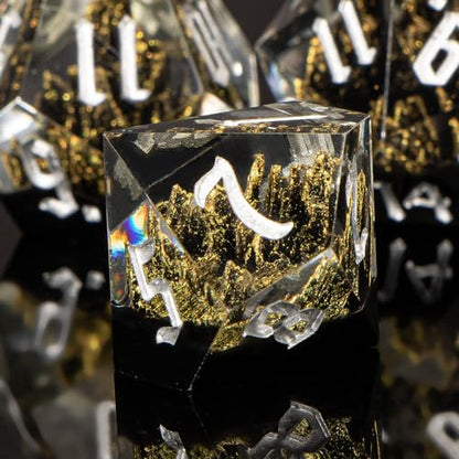 KERWELLSI DND Dice Set D&D, 7pcs Sharp Edge Resin D and D Dice with Gift Box, Nature Mountain Dungeon Dragon Role Playing Dice D20 D12 D10 D8 D6 D4 - color: Black