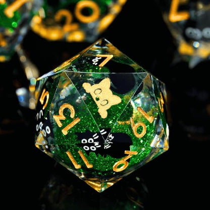 Liquid Core Cat DND Dice Set 7Pcs with Box- Sharp Edge Cute Cat Style Resin Dice for D&D, Roleplaying Games, RPG, MTG, Table Games D20 D12 D10 D8 D6 D4(Cathead-Green)