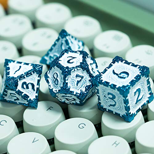 Cusdie 7pcs Metal DND Dice with Tin Box, Dagger Design Polyhedral Die Set, for Role Playing Game D&D Dice Pathfinder (Blue White) - color: Blue White