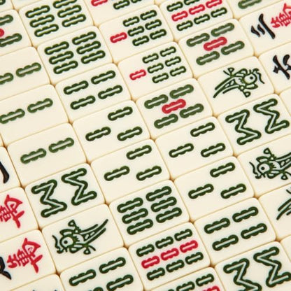 Mini Travel Chinese Mahjong Set 144 Tiles with 2 Dice and Guide | Complete Mini Mahjong Set: Includes 144 mahjong tiles, 2 dice and instructions in one compact set, giving players the core