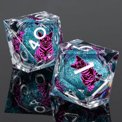 KERWELLSI Cat Liquid Core DND Dice Set with Gift Box, 7Pcs Resin Dungeons Sharp Edge D&D Dice, Dragons D and D Role Playing Dice D20 D12 D10 D8 D6 D4, Blue and Purple Cat - color: Blue Purple Cat