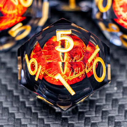 ARUOHHA DND Resin Dice Gazes Eye Dice Black Gold Liquid Core Flaming RPG Sharp Edged Dice Set with Gift Box, Polyhedral D and D Dice Set Compatible with Dungeons Dragons Role Playing Game D20 D6 - color: Sl01-black Gold