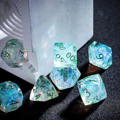 7PCS DND Dice Set,Transparent Sharp Edge Dice Set D&D RPG Polyhedral Die,for Dungeons and Dragons TTRPG Games Roleplaying Games,with Gift Box(Green) - color: Galaxy Green