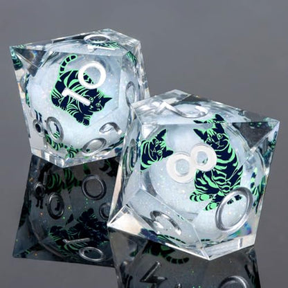 KERWELLSI Cat Liquid Core DND Dice Set with Gift Box, 7Pcs Resin Dungeons Sharp Edge D&D Dice, Dragons D and D Role Playing Dice D20 D12 D10 D8 D6 D4, White and Light Green Cat - color: White and Light Green Cat