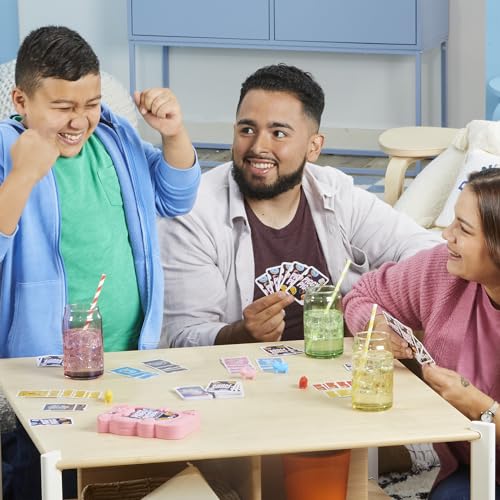 Hasbro Gaming Piggy Piggy Card Game | Family Games for Kids, Teens, and Adults | 2 to 6 Players I 20 Mins. Average | Quick-Playing Travel Games | Fun Summer Activities | Vacation Essentials | Ages 7+