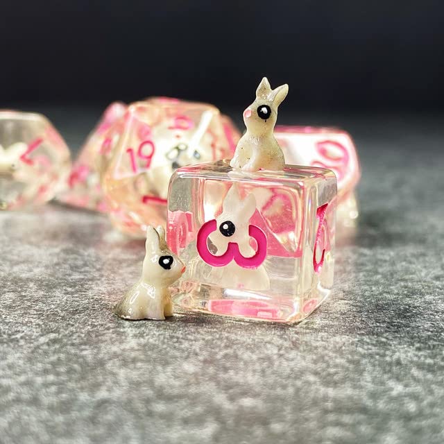 Sage's Portal Animal Familiars Resin DND Dice Set Polyhedral Dice Set for Dungeons and Dragons RPG Pathfinder Tabletop TTRPG (Bunny Familiar)
