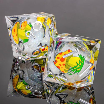 OUKELANWO Liquid Core Mushroom DND Dice Set D&D, 7Pcs Resin Sharp Edge Dice with Gift Box, Dungeons Dragons D and D Role Playing Gaming Dice D20 D12 D10 D8 D6 D4, White and Yellow - color: White and Yellow