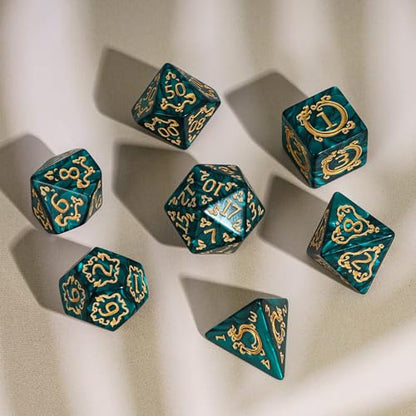 7-Die DND Dice Set Dragon Pattern Polyhedral Die with Leather Bag D&D Dice Set for RPG Table Games (Green W/Gold Dragon Pattern) - color: Green W/Gold Dragon Pattern
