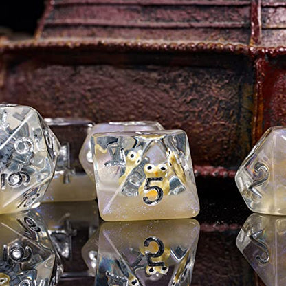 Cusdie 7-Die DND Dice, Polyhedral Dice Set Filled with Animal, for Role Playing Game D&D Dice (Owl) - color: Owl