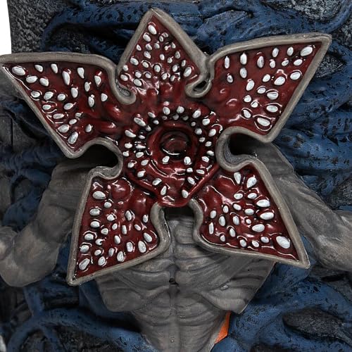 Stranger Things: Mini Dice Cup - Demogorgon - 7pc Purple & White Polyhedral Set, Detailed Character Sculpt On Glass Cup, Collectible RPG Accessories - style: Demogorgon