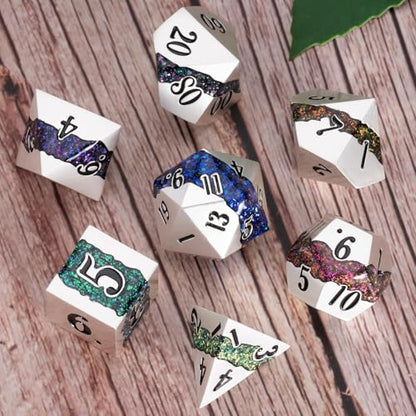Polyhedral Metal Dice Set,7pcs Set Glitter Stripe DND Dice with Gift Box for RPG - color: Pearl Silver Seven Colors