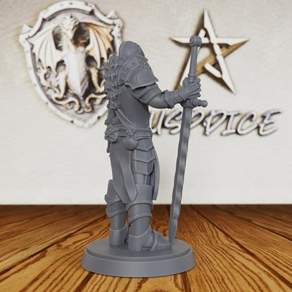 AUSPDICE Medieval Knight 28mm Unpainted Fantasy Miniature with Sword AS238 | Armored Knight Figure with Greatsword and Closed Helmet for Dungeons and Dragons,TTRPGs Fantasy Campaigns and Dungeon Masters