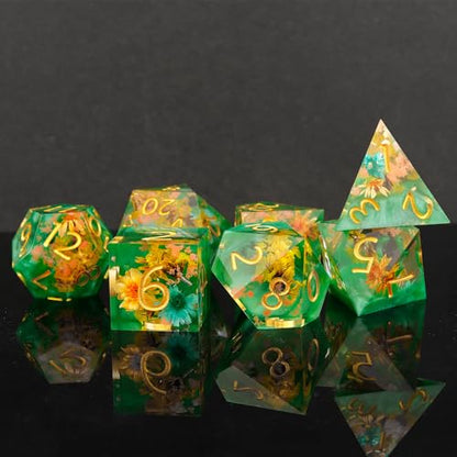 Haxtec Flower DND Dice Set Sharp Edge Resin Polyhedral Dice, Floral D&D Dice with Metal Case, Handmade Flower Inside Dice Set for Dungeons and Dragons TTRPG, Spring Pearl Green DND Gift - color: Green