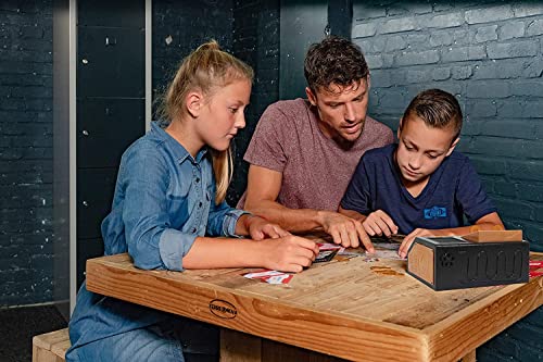 Escape Room The Game, Family Edition - with 3 Exciting Time Travel Games | Solve The Mystery Board Game for Family, Kids & Teens (English Version) - style: Time Travel