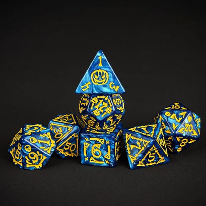 7-Die DND Dice Set Scary Pattern Polyhedral Dice Set with Leather Bag, Skull Dice D&D Dice Set for RPG Table Games.(Scary Pattern-Blue) - color: Halloween Pattern-blue