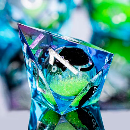 DND Cat Dice Set Green Sharp Edge Dice with Box, RPG D and D Dice Dungeons Dragons Role Playing Game Polyhedral Resin Dice Set D20 D12 D10 D8 D6 D4 - color: Green Purple