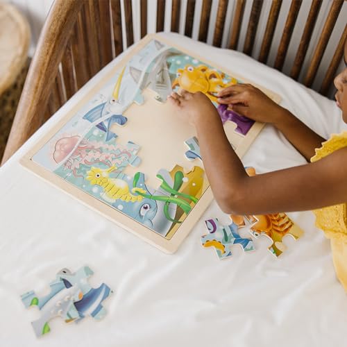 Melissa & Doug Under The Sea Ocean Animals Wooden Jigsaw Puzzle with Storage Tray (24 pcs) - style: Under the Sea Ocean Animals