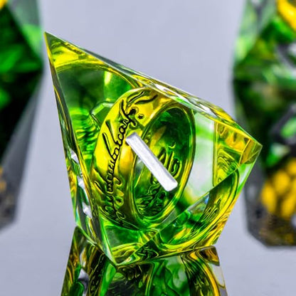 OUKELANWO Magic Lord Rings DND Dice Set with Box, 7Pcs Resin LOTR D&D Dice Set for Role Playing Game, Green Dungeons Dragons D and D Sharp Edge Dice D20 D12 D10 D8 D6 D4 - color: Green & White